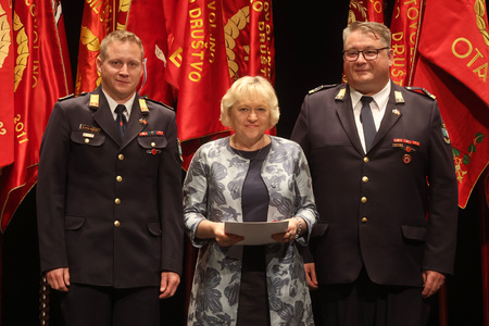 SVEČANA SEJA  GASILSKE ZVEZE CERKNICA 55 FOTO LJUBO VUKELIČ